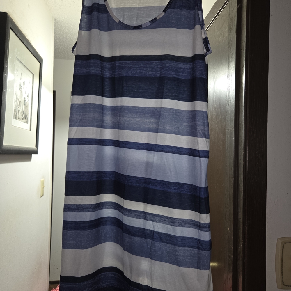 Striped Navy & White Sleeveless Women’s Dress New With Tags Size Large